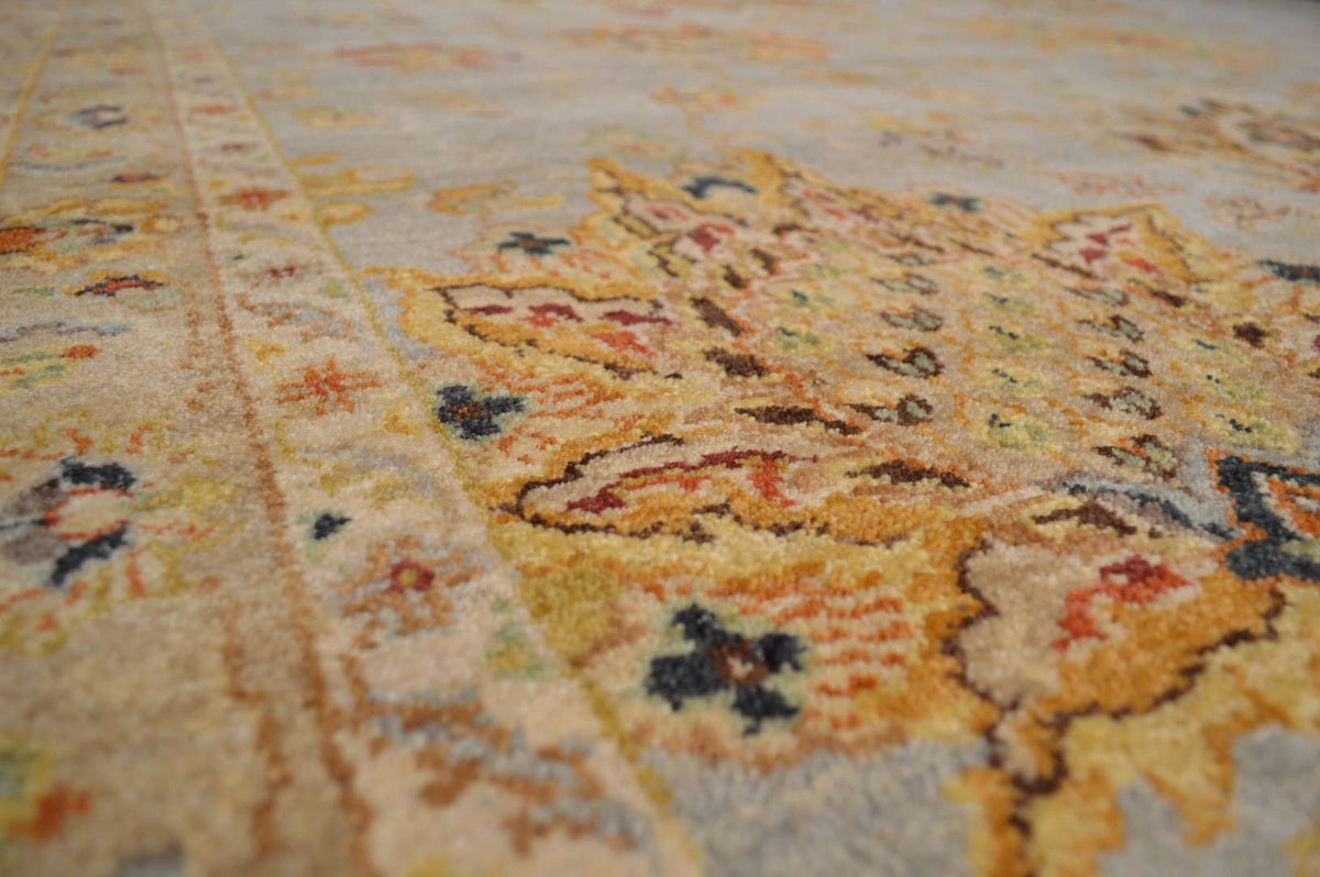 9' 8" x 10' 0" India Sultanabad Square Rug image 4