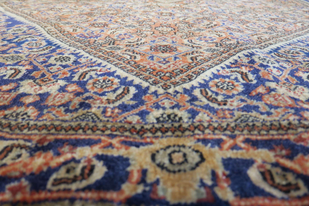 3'8'' x 5'5'' Persian Bijar Rug image 2