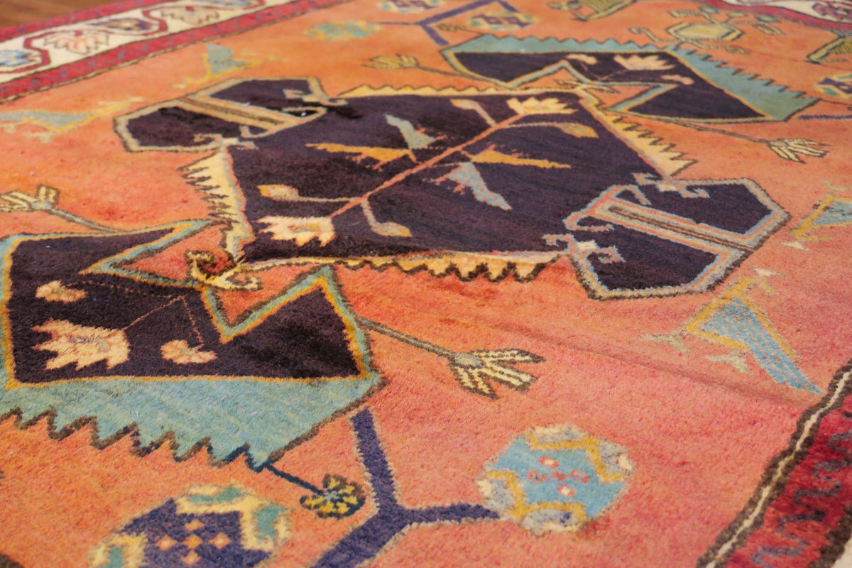 3'8'' x 5'4'' Persian Hamadan Rug image 2
