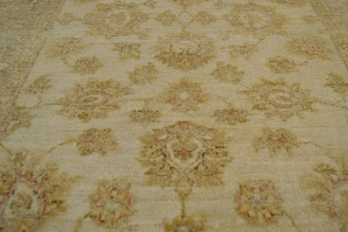 3' 1" x 5' 0" Pakistan Peshawar Rug image 3