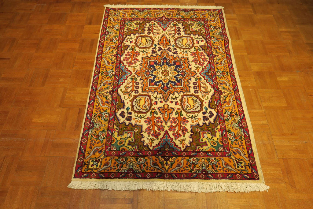 3'2'' x 4'7'' Persian Tabriz Rug