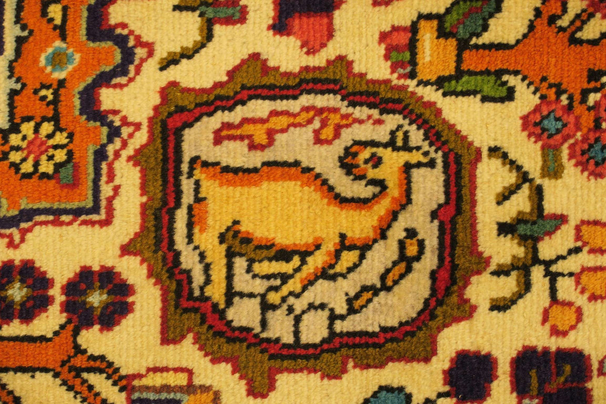 3'2'' x 4'7'' Persian Tabriz Rug