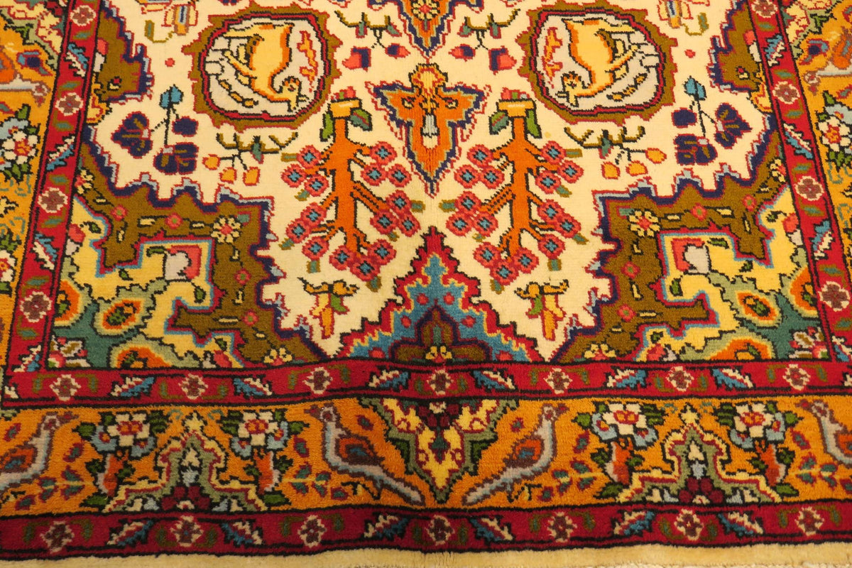 3'2'' x 4'7'' Persian Tabriz Rug