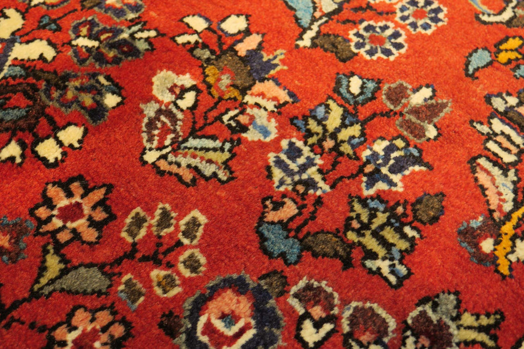 1'7'' x 3'4'' Persian Saroogh Rug