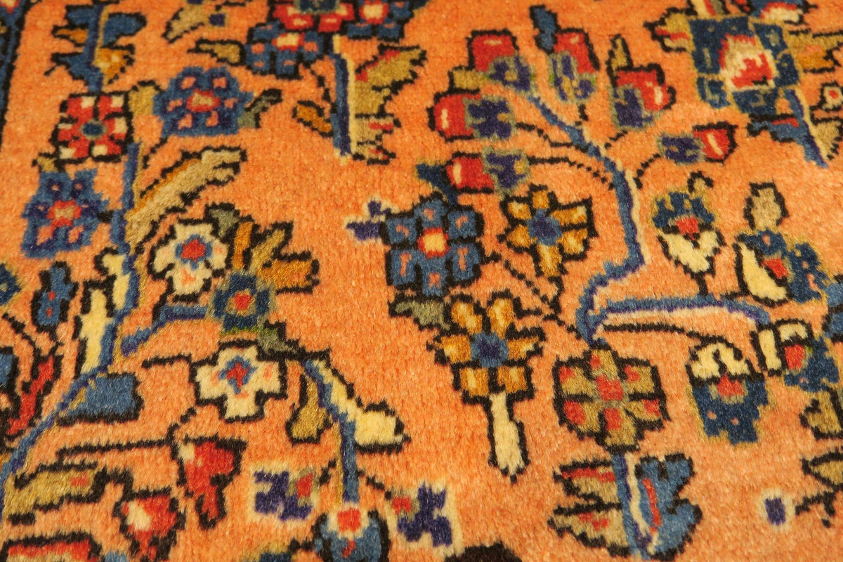 3'3'' x 3'6'' Persian Sarouk Rug