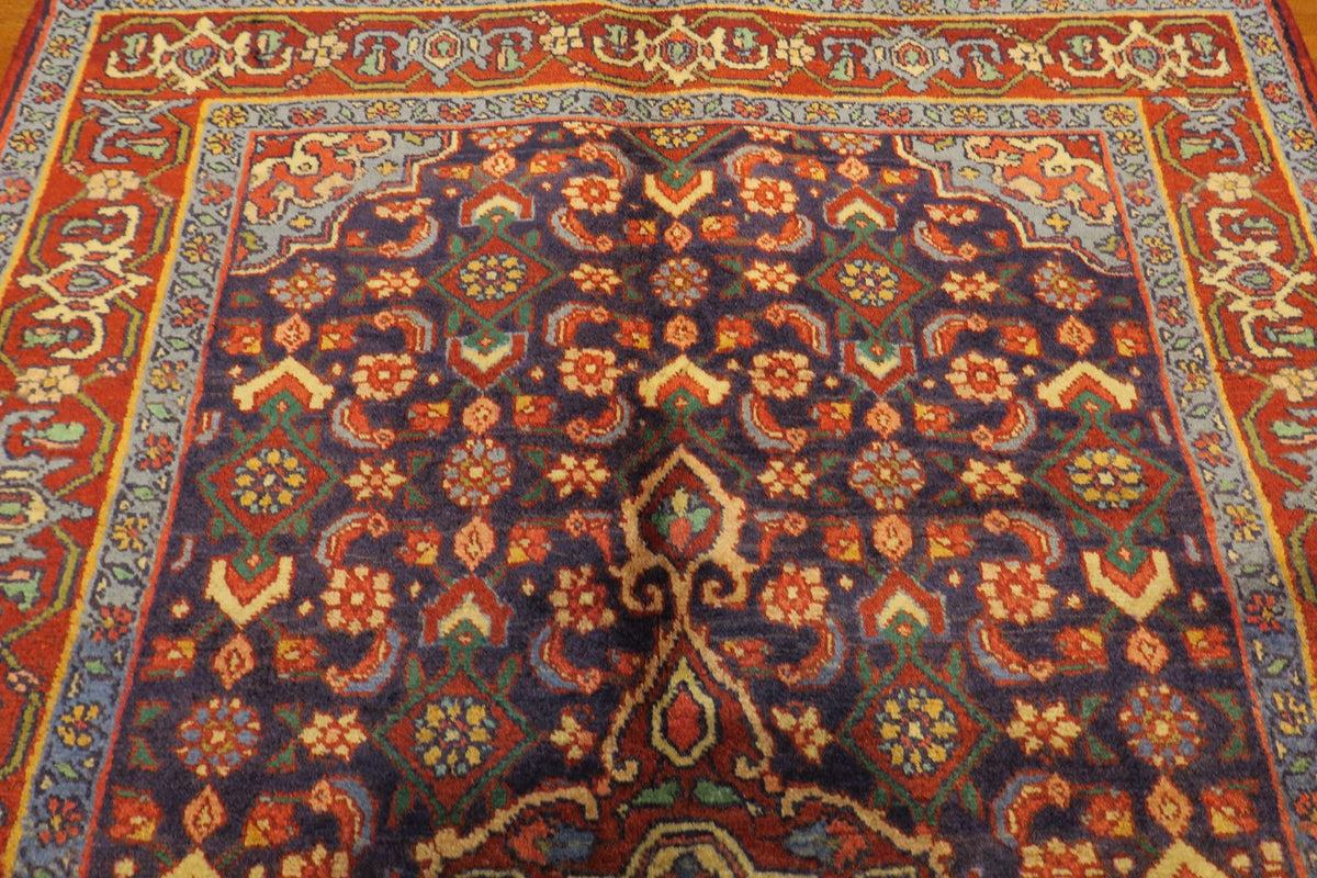 3'1'' x 4'9'' Persian Zanjan Rug
