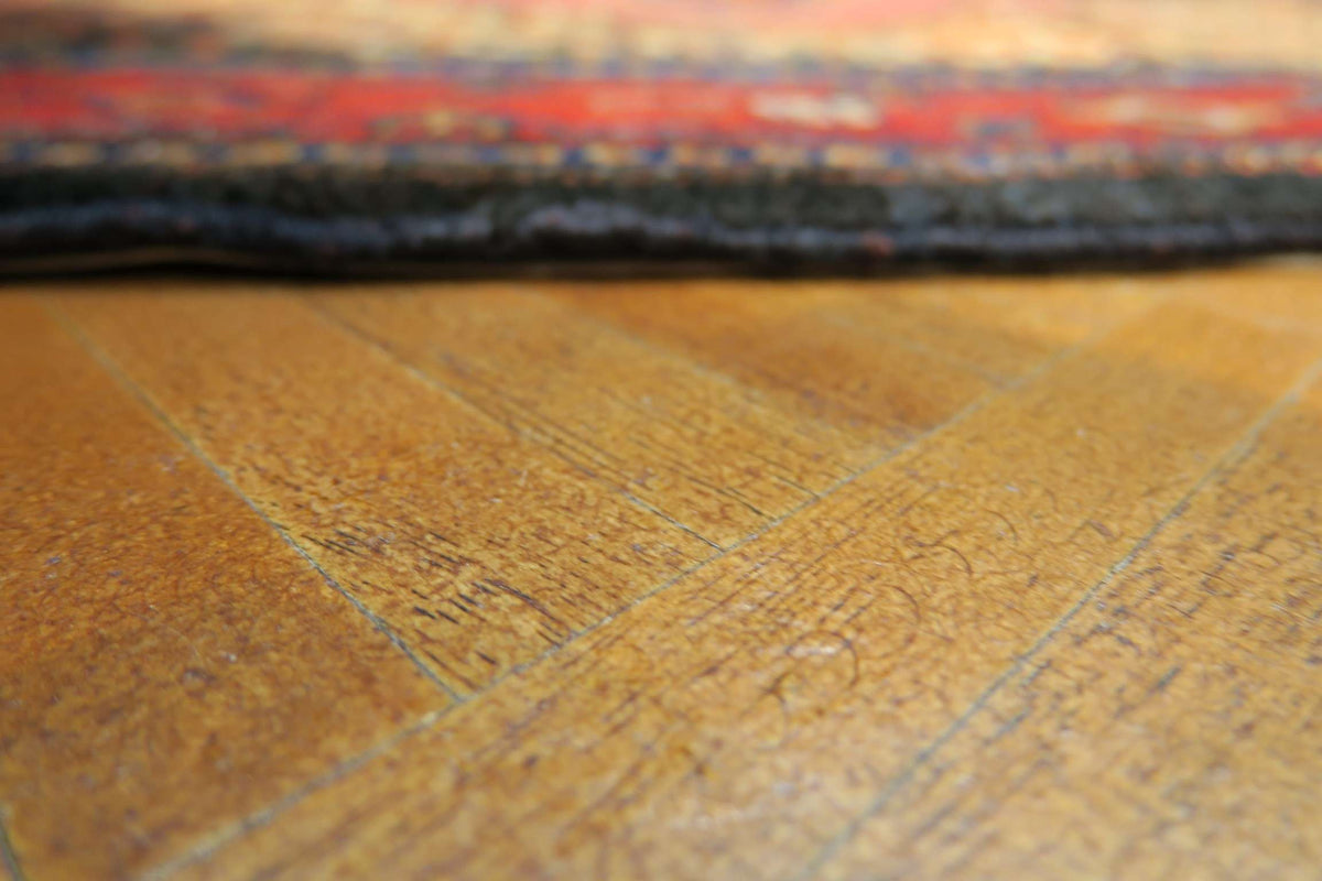 4'1'' x 5'2'' Persian Sanandaj Rug