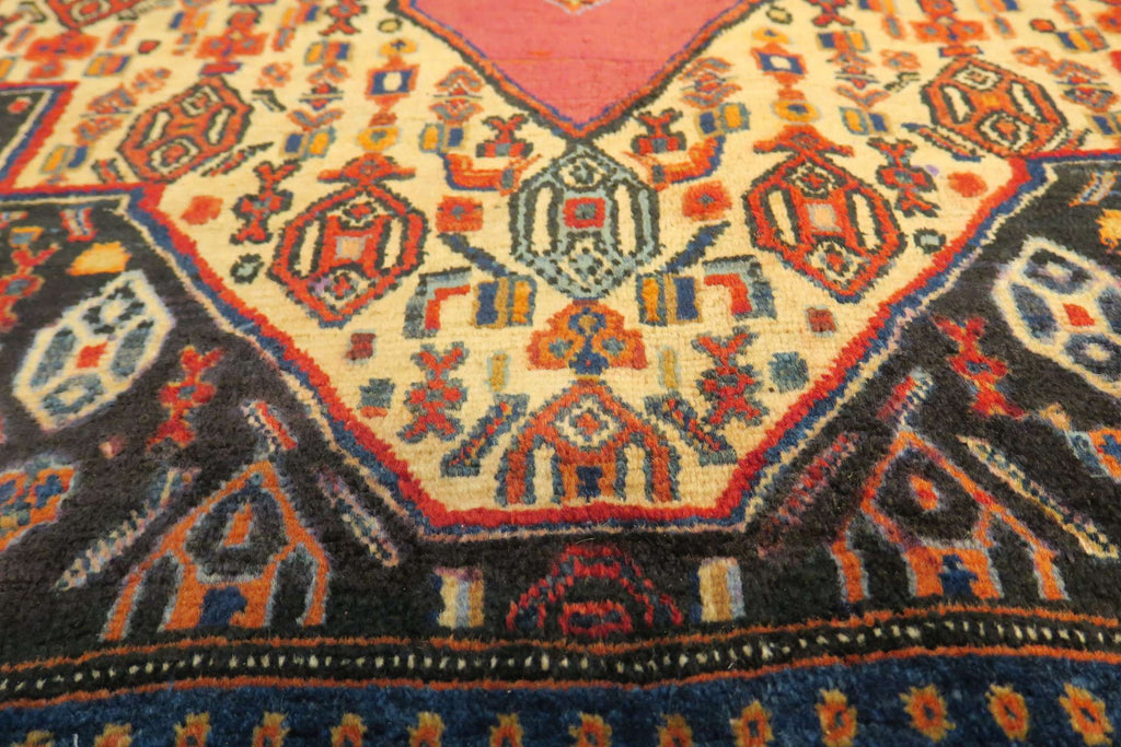4'1'' x 5'2'' Persian Sanandaj Rug