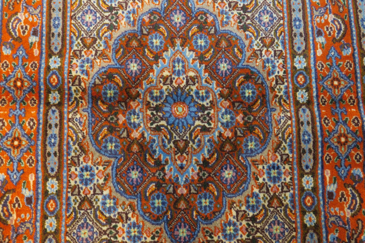 2'6'' x 6'3'' Persian Moud Rug