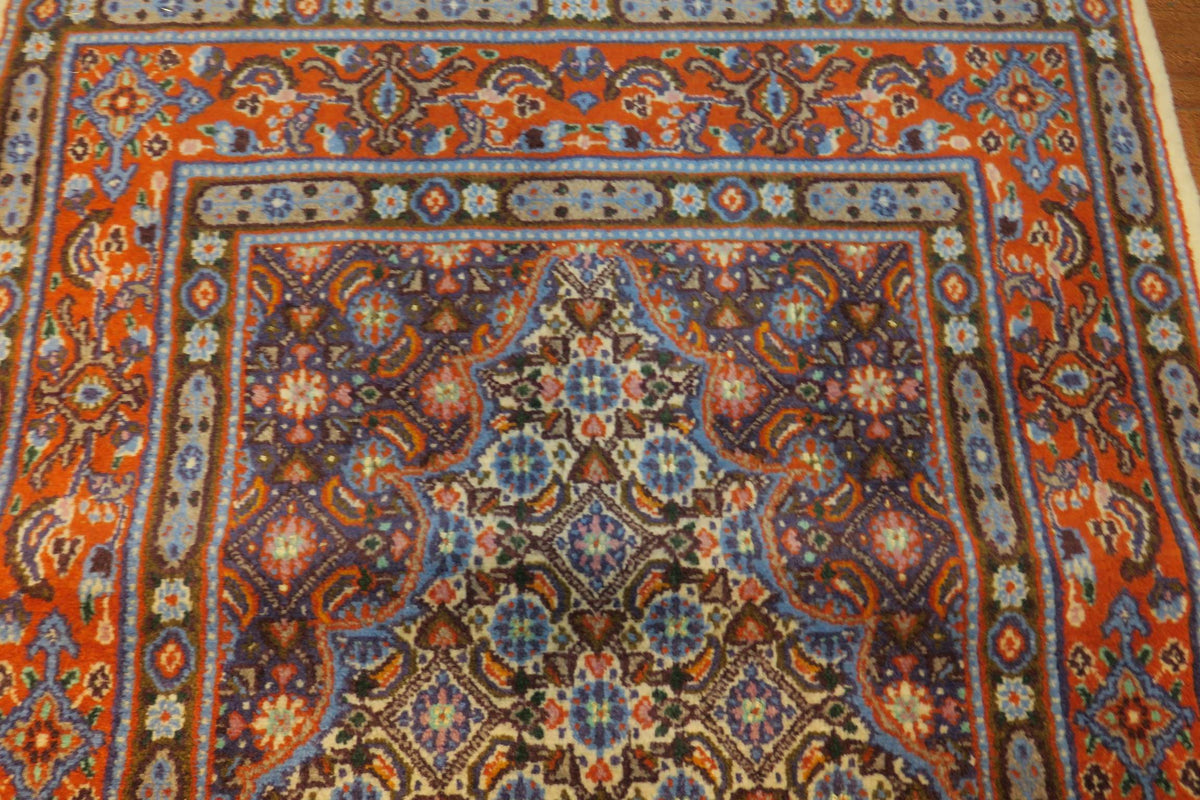 2'6'' x 6'3'' Persian Moud Rug