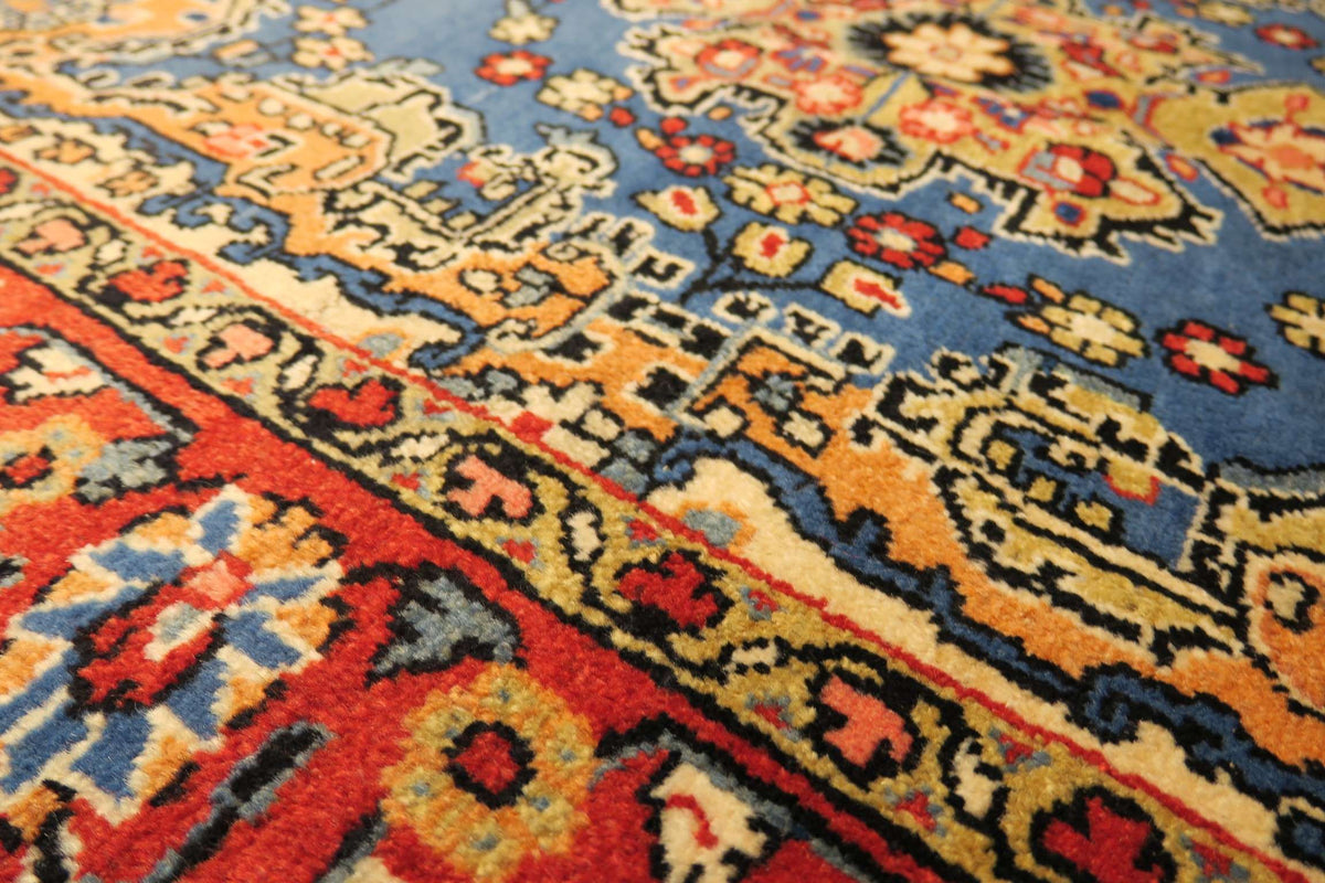 3'3'' x 5'2'' Persian Sarouk Rug