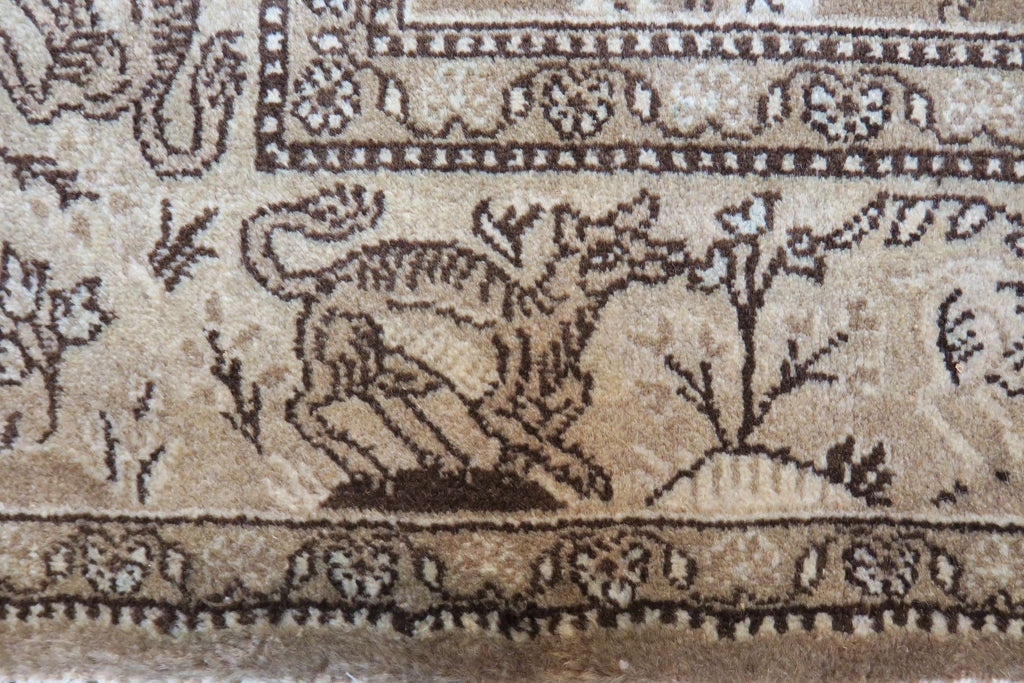 3'5'' x 5'4'' Persian Qoumsheh Rug