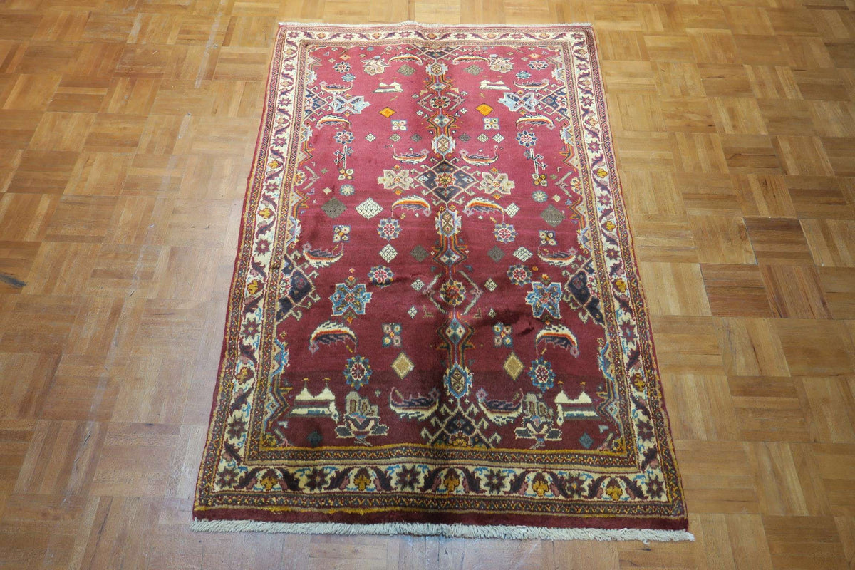 3'4'' x 4'10'' Persian Shiraz Rug