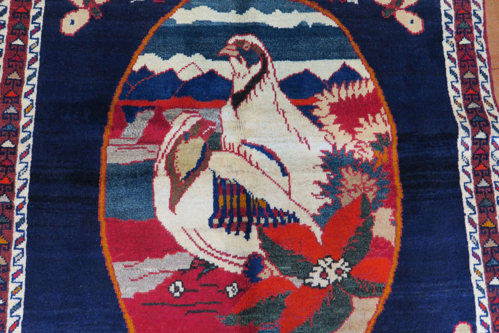 3'5'' x 5'7'' Persian Shiraz Rug