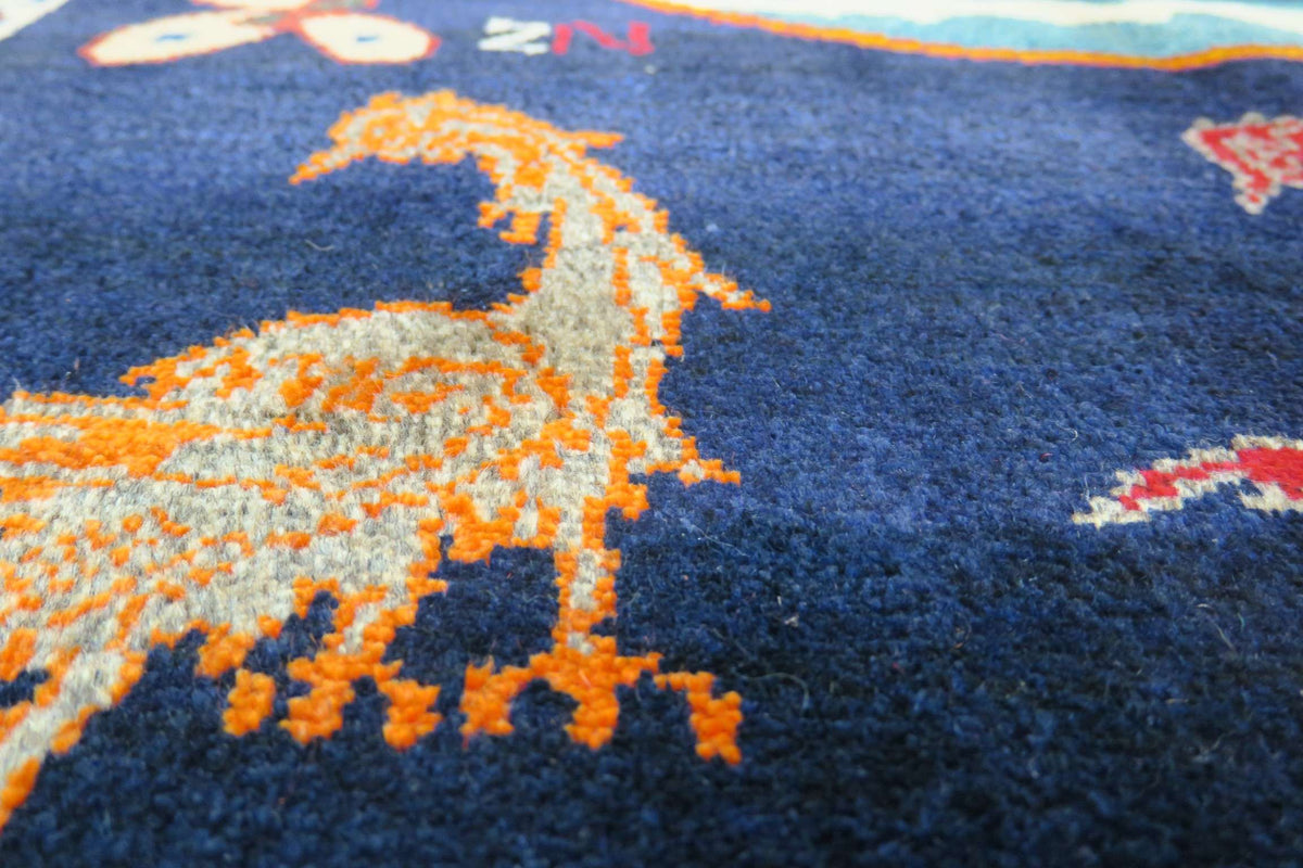 3'5'' x 5'7'' Persian Shiraz Rug