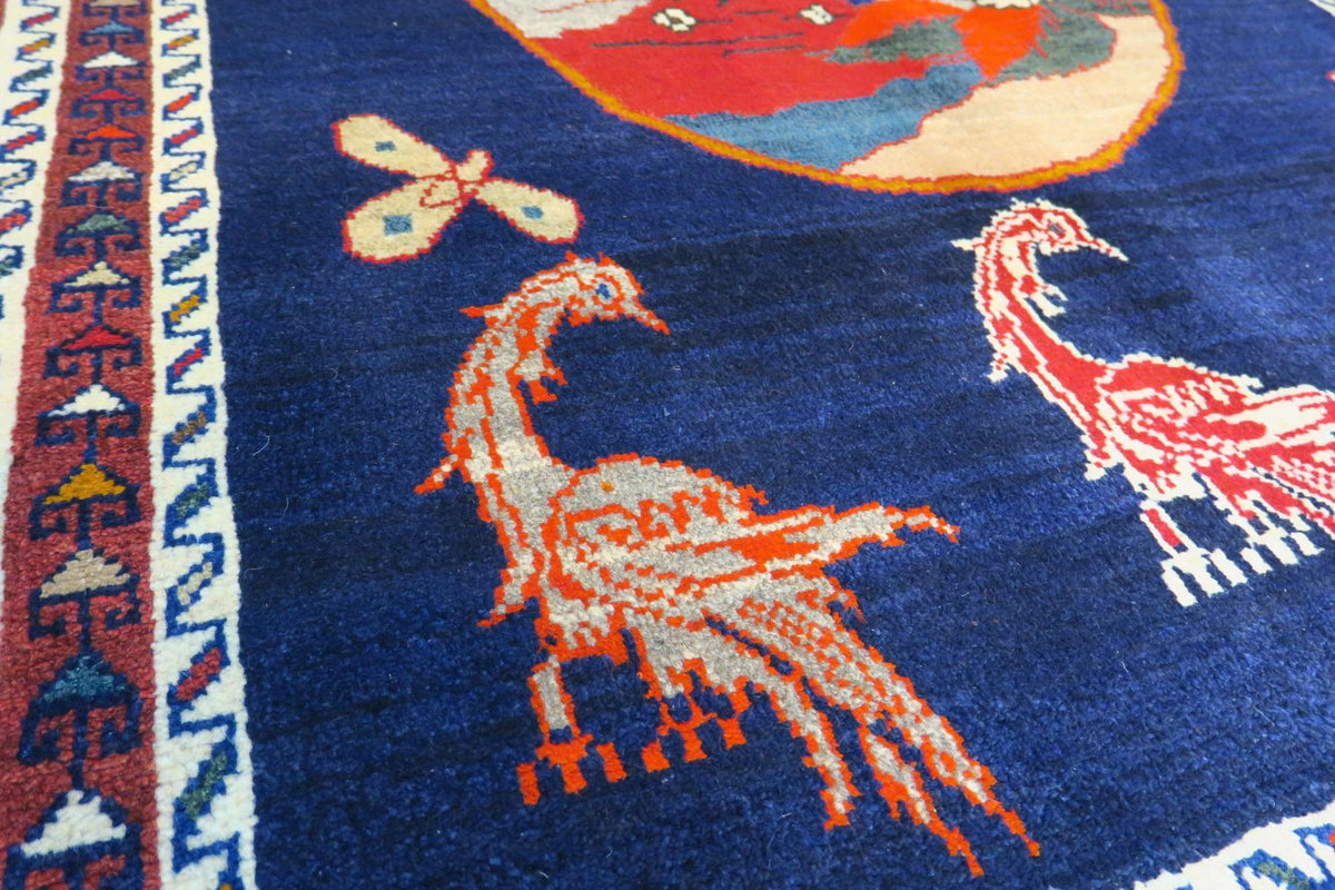 3'5'' x 5'7'' Persian Shiraz Rug