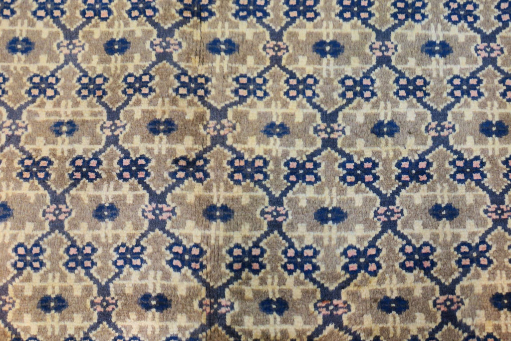 7'2'' x 10'1'' Persian Kolyaei Rug