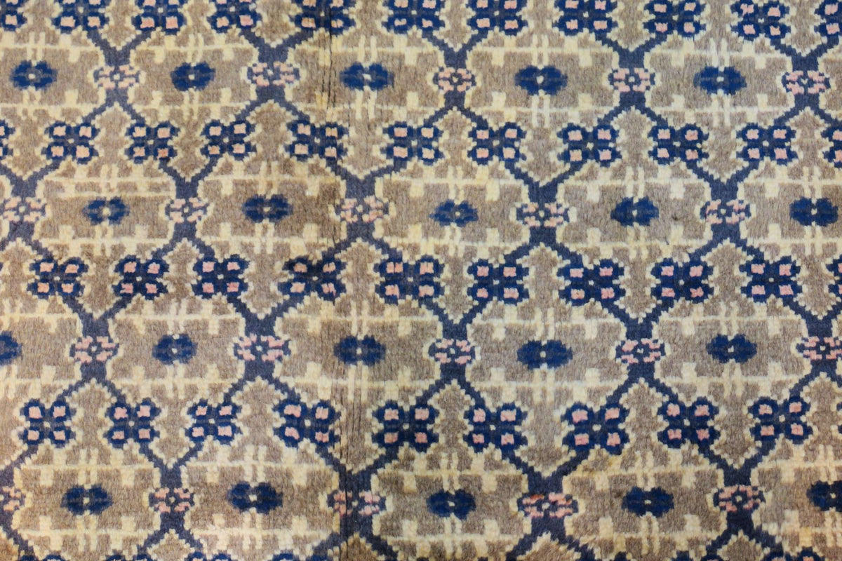 7'2'' x 10'1'' Persian Kolyaei Rug