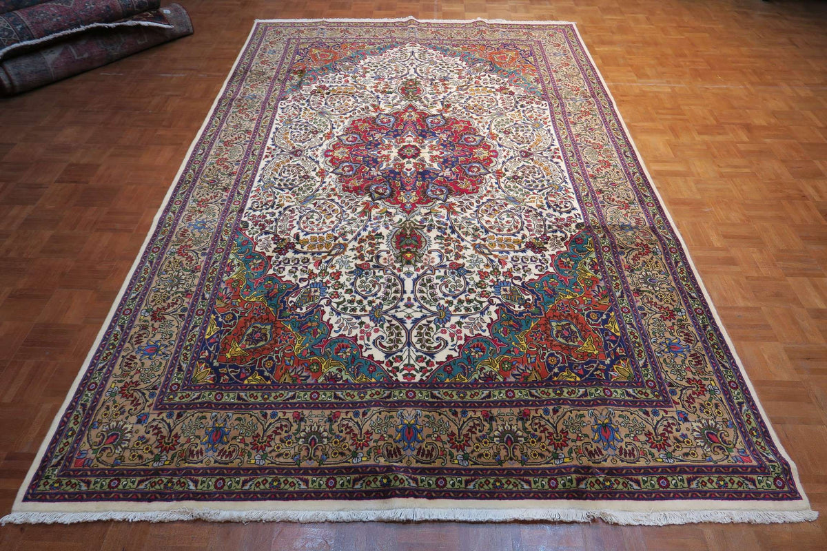 6'8'' x 10'4'' Persian Tabriz Rug