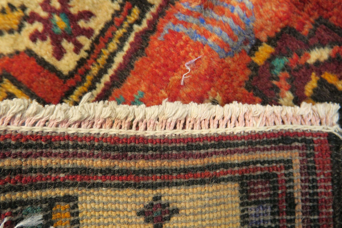 3'5'' x 6'9'' Persian Baluch Rug