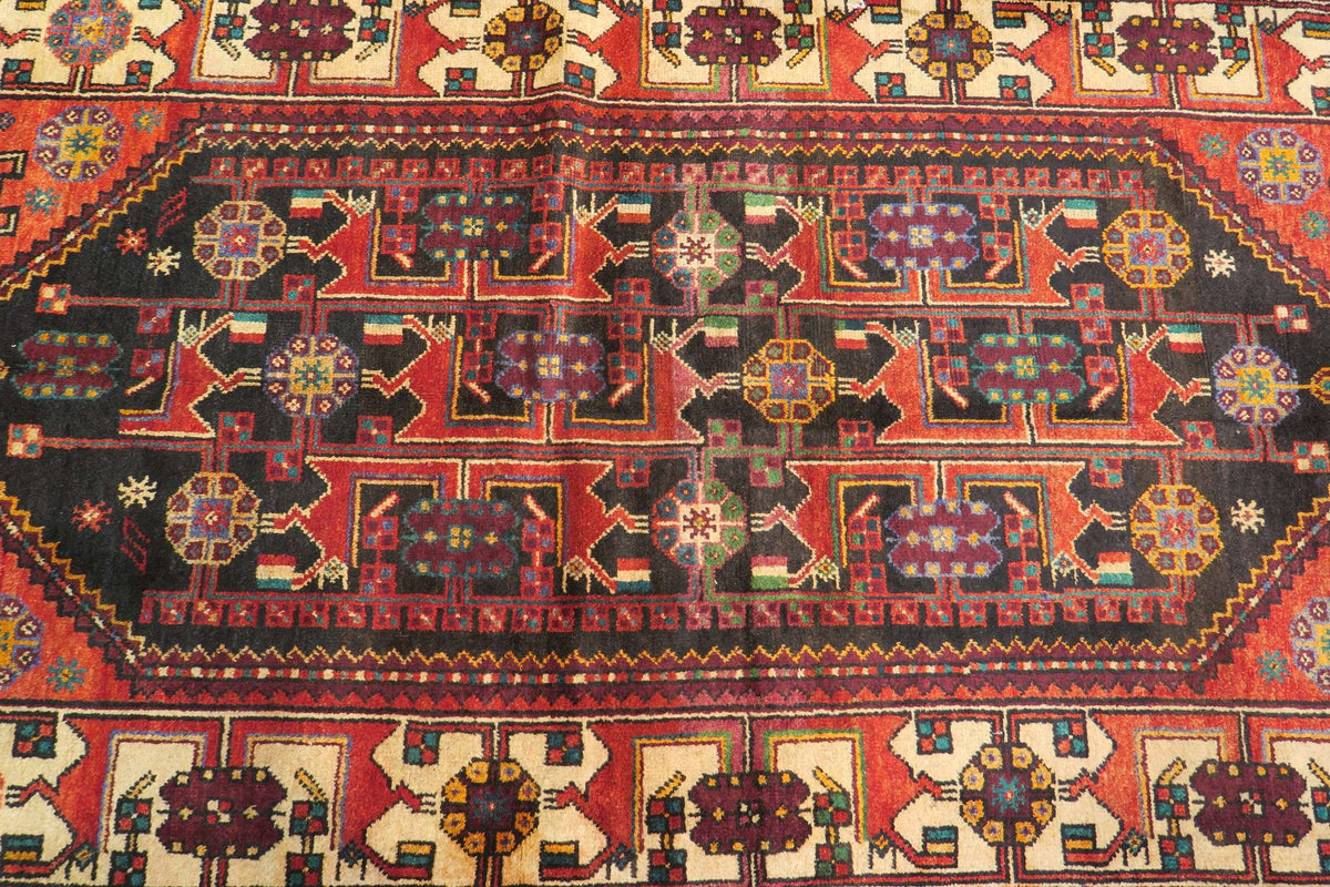 3'5'' x 6'9'' Persian Baluch Rug