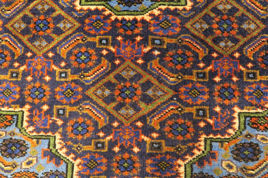 2'6'' x 3'6'' Persian Ardabil Rug