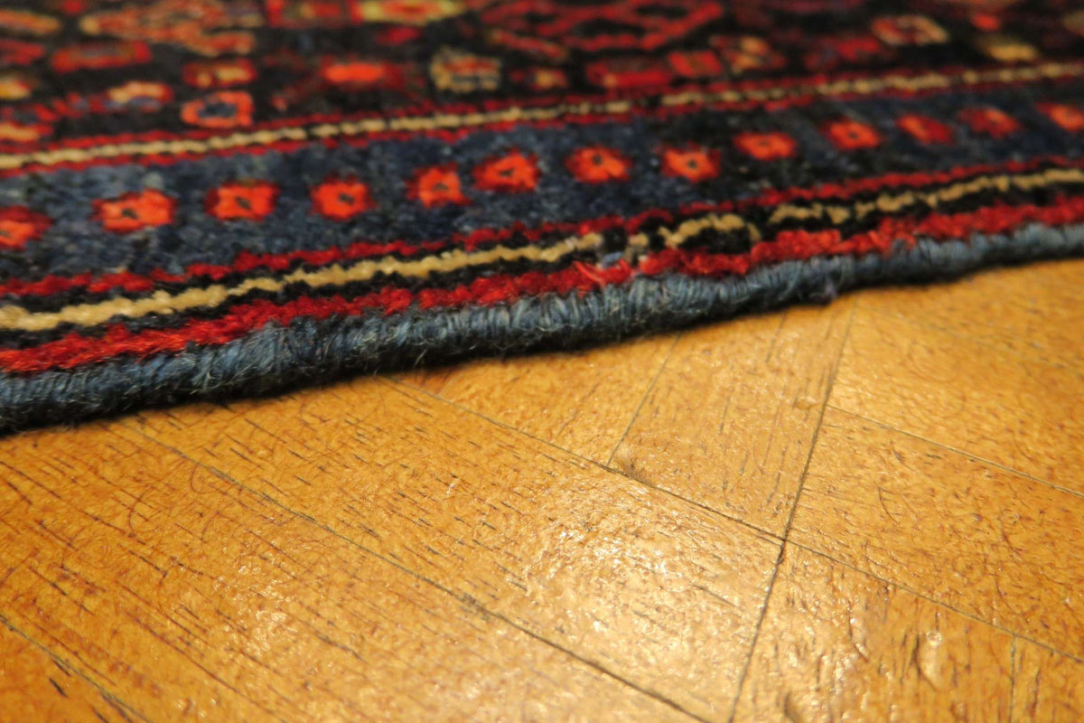 2'2'' x 3'2'' Persian Sanandaj Rug