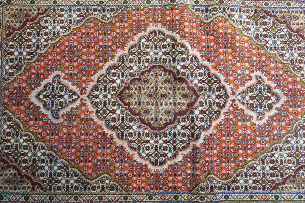3'3'' x 5'0'' Persian Tabriz Rug