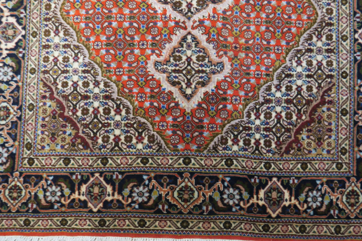 3'3'' x 5'0'' Persian Tabriz Rug