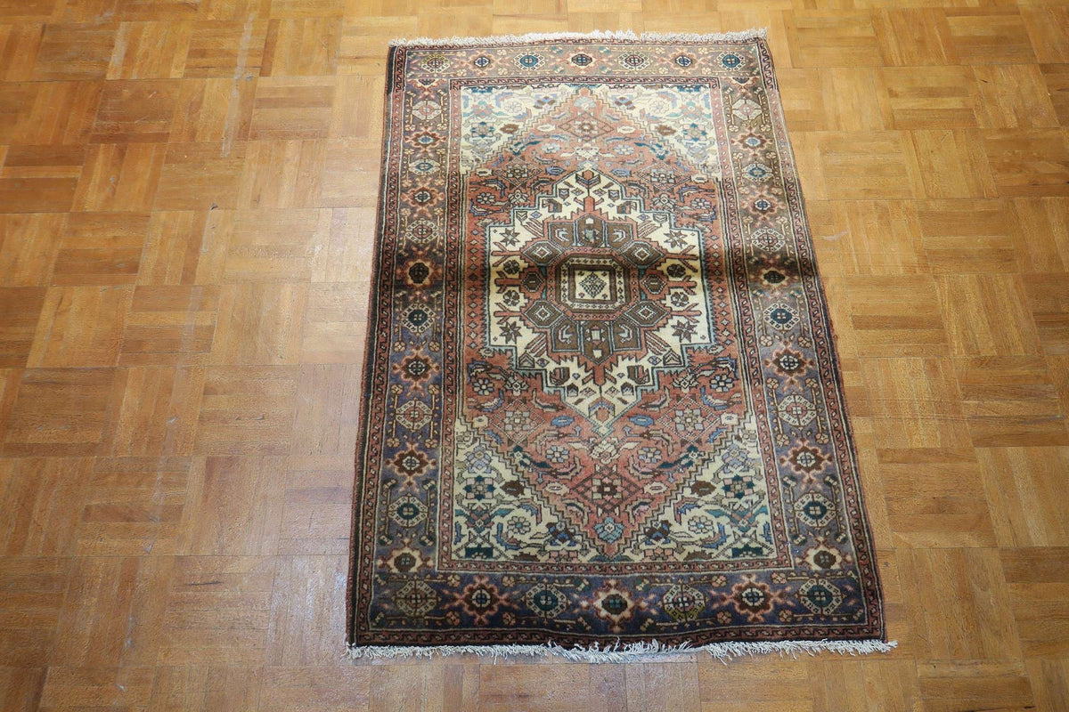 2'2'' x 3'6'' Persian Gholtogh Rug