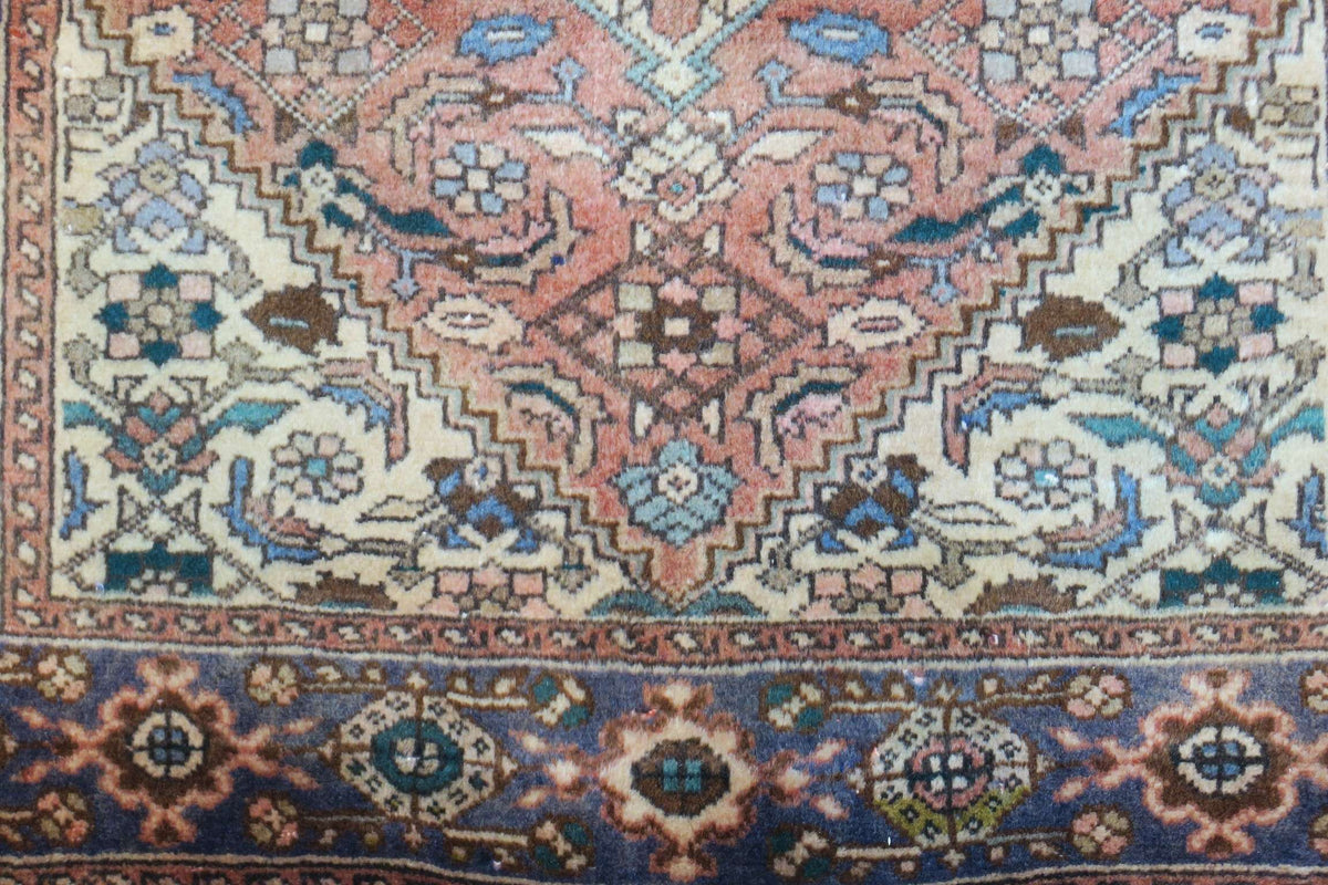 2'2'' x 3'6'' Persian Gholtogh Rug