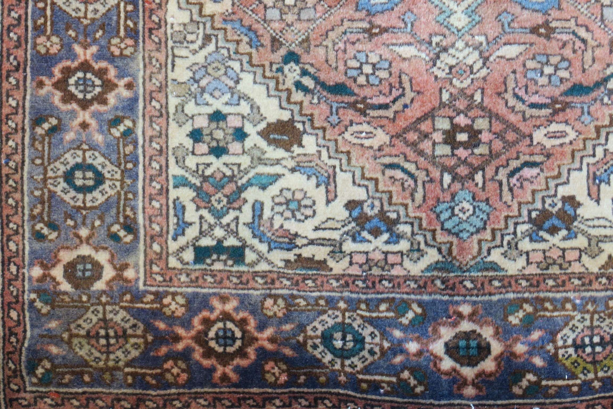 2'2'' x 3'6'' Persian Gholtogh Rug