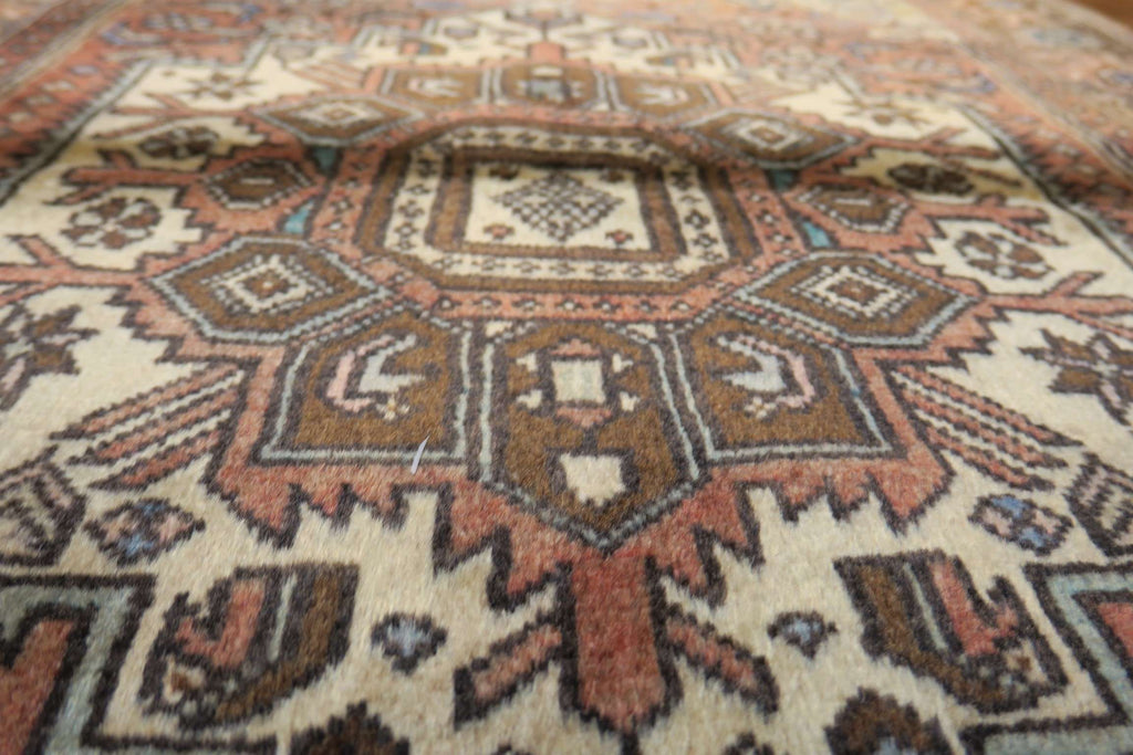 2'2'' x 3'6'' Persian Gholtogh Rug