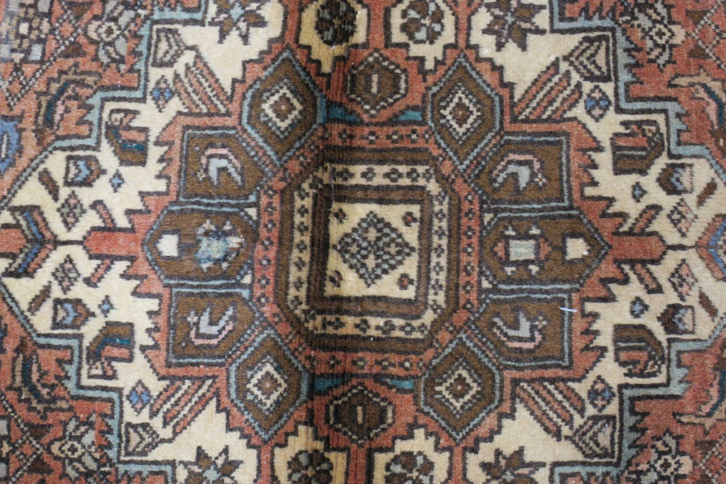 2'2'' x 3'6'' Persian Gholtogh Rug