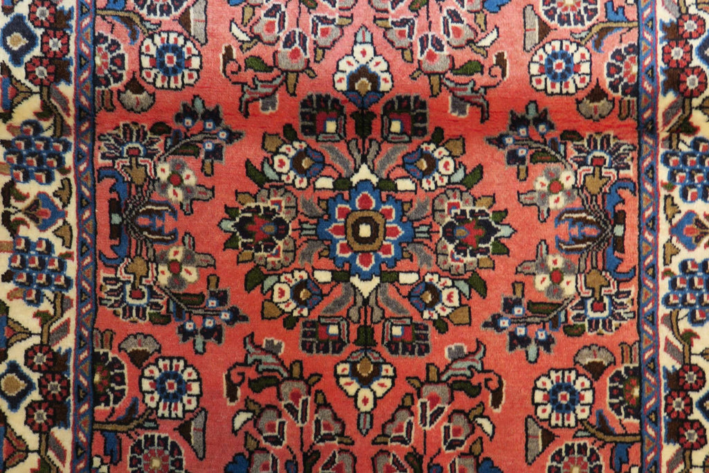 2'7'' x 7'5'' Persian Sarouk Rug