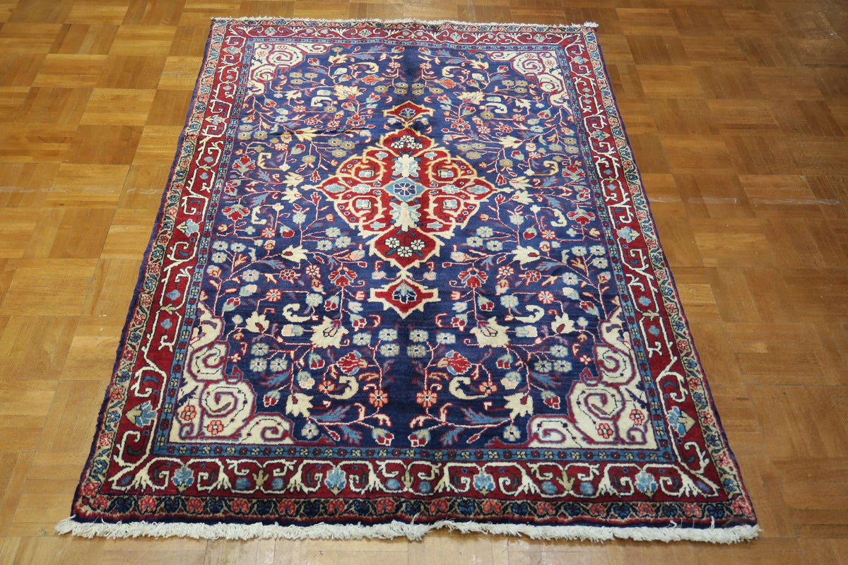 3'5'' x 5'1'' Persian Sarouk Rug