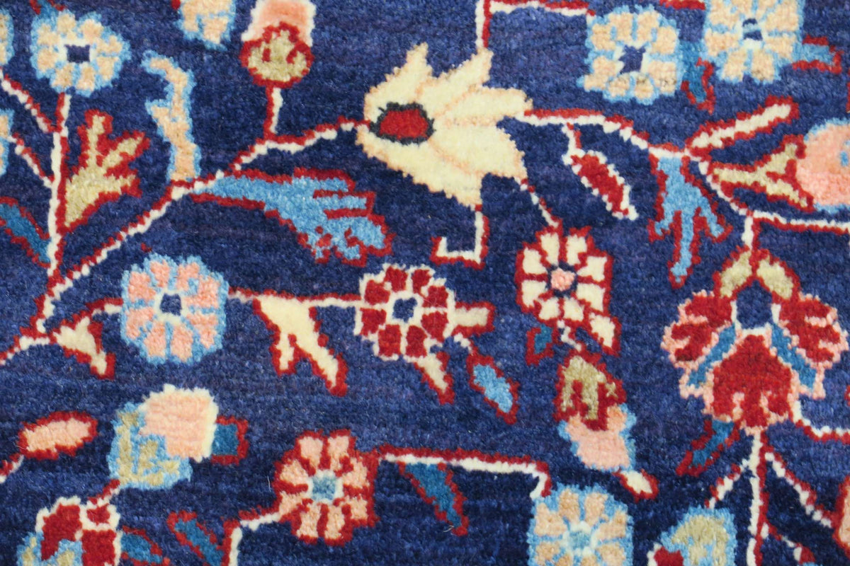 3'5'' x 5'1'' Persian Sarouk Rug
