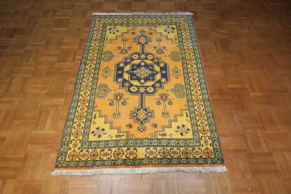 3'4'' x 4'10'' Persian Ardabil Rug
