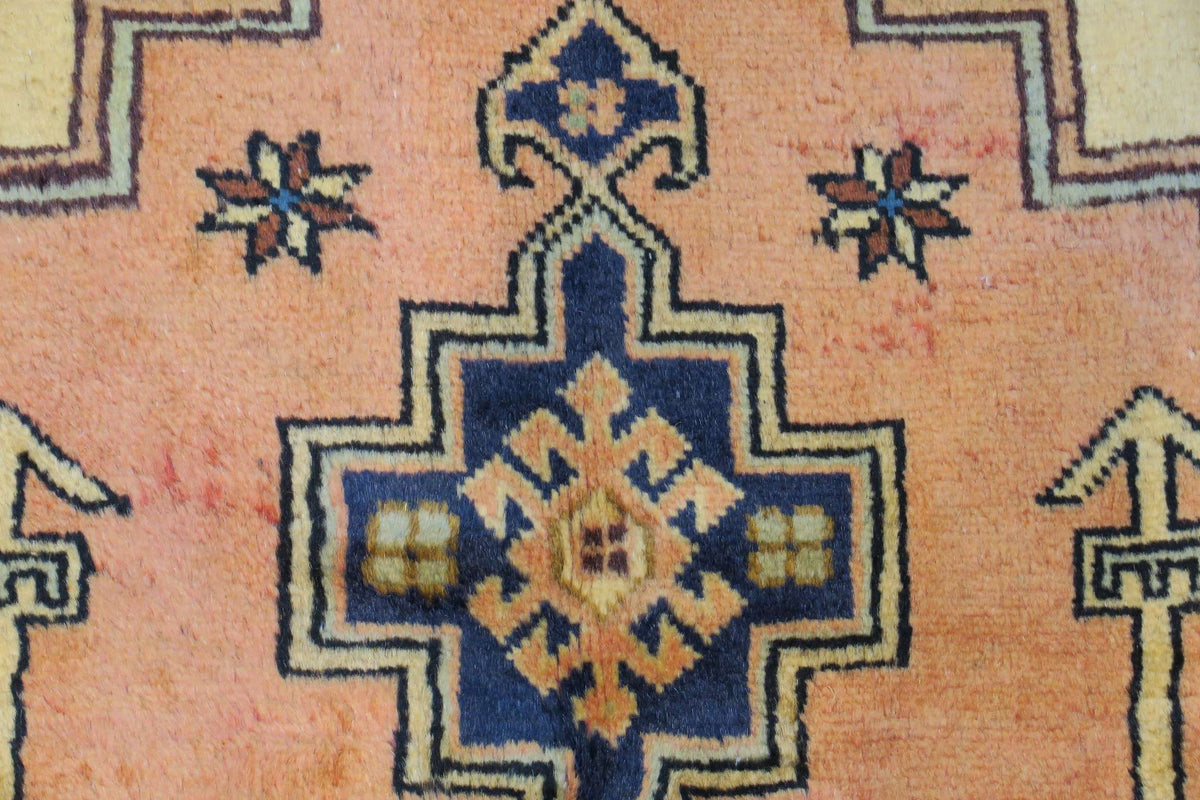 3'4'' x 4'10'' Persian Ardabil Rug