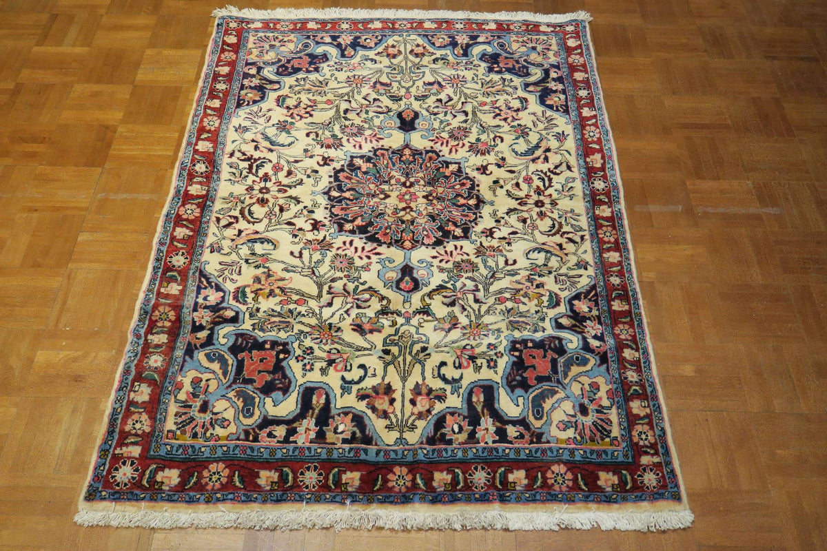 3'4'' x 4'7'' Persian Bijar Rug