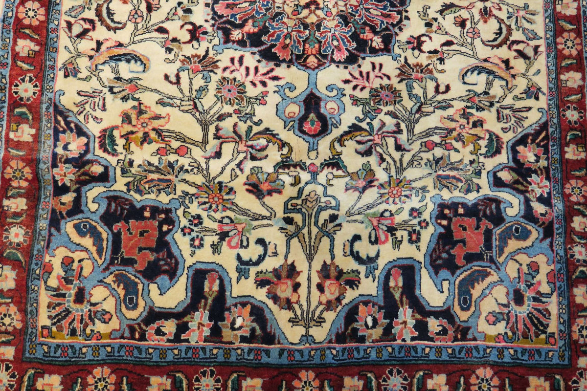3'4'' x 4'7'' Persian Bijar Rug