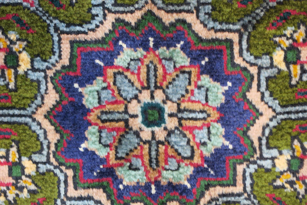 3'4'' x 4'8'' Persian Tabriz Rug