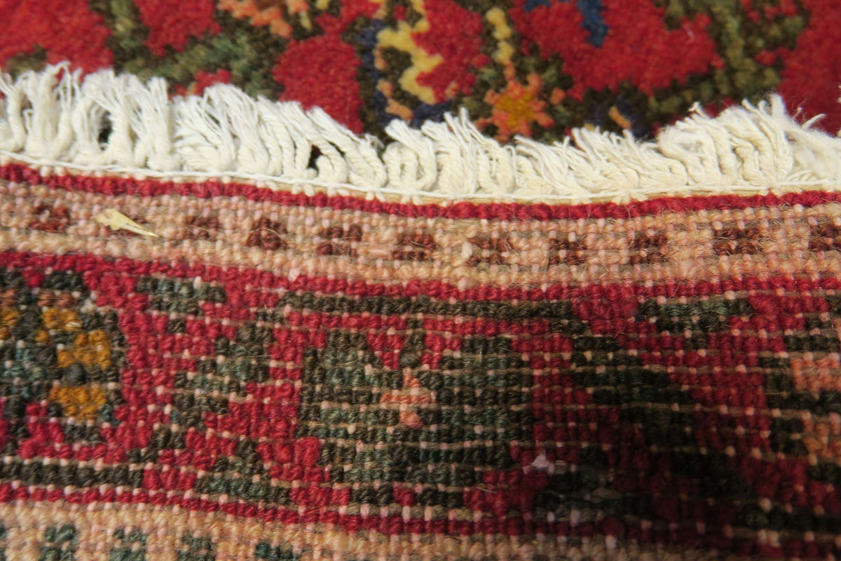 1'9'' x 6'3'' Persian Hamadan Rug