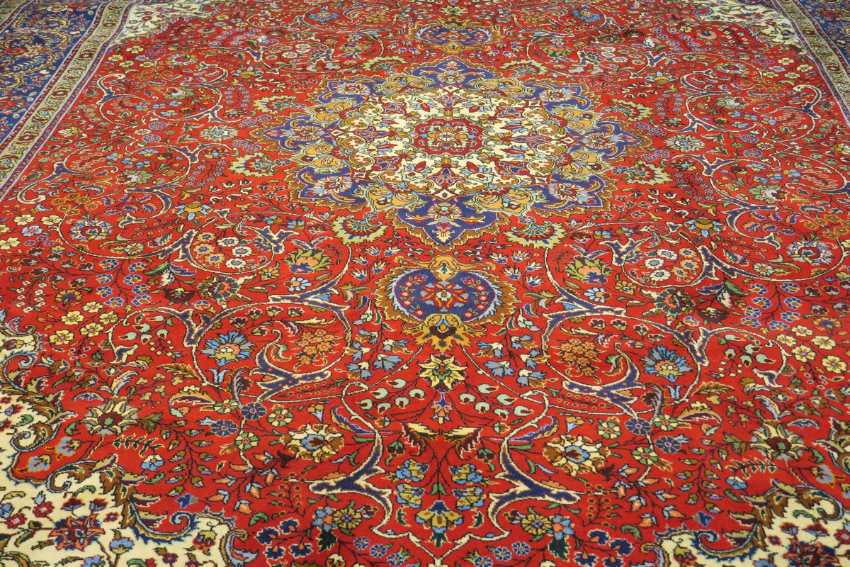 8'4'' x 12'1'' Persian Tabriz Rug