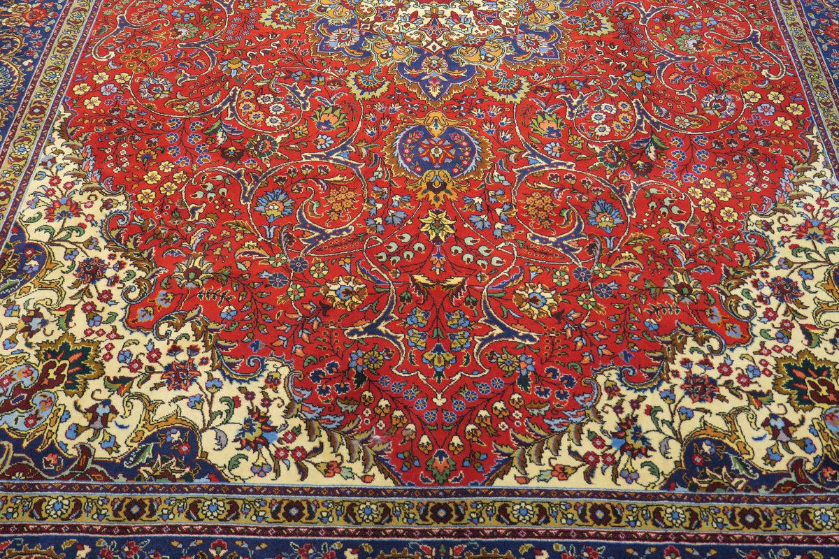 8'4'' x 12'1'' Persian Tabriz Rug