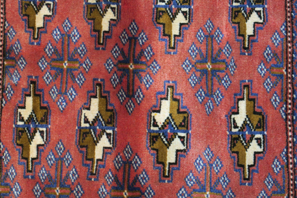 3'7'' x 2'0'' Persian Turkeman Rug