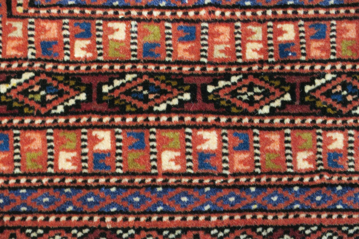 3'7'' x 2'0'' Persian Turkeman Rug