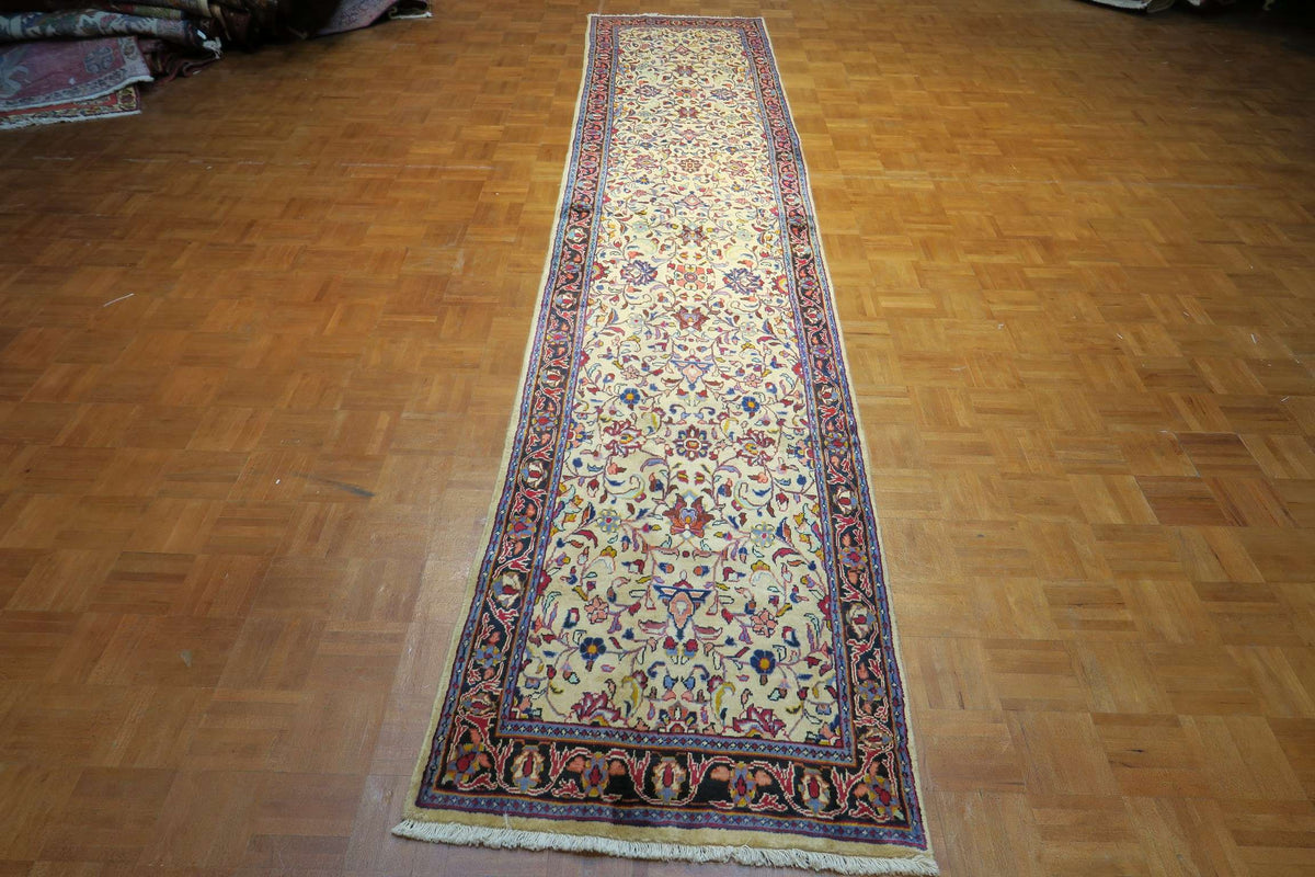2'8'' x 13'2'' Persian Sarouk Rug