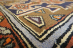 2'4'' x 4'5'' Persian Hamadan Rug