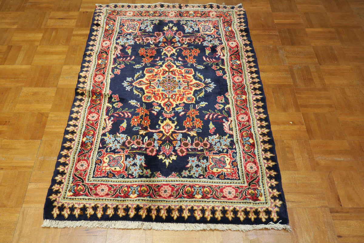 2'7'' x 4'4'' Persian Hamadan Rug